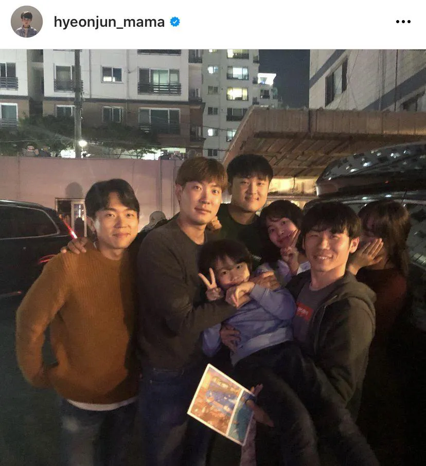 チョン・ヒョンジュンInstagram(hyeonjun_mama)より