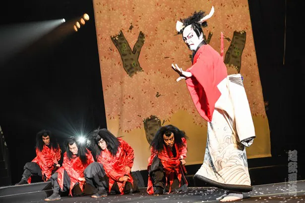 豪華歌舞伎俳優陣の演技とテクノロジーの融合にも注目が集まる