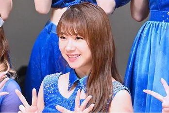 石田亜佑美、モーニング娘。10期11周年記念5ショット公開「最高!!」「尊すぎる」とファン歓喜