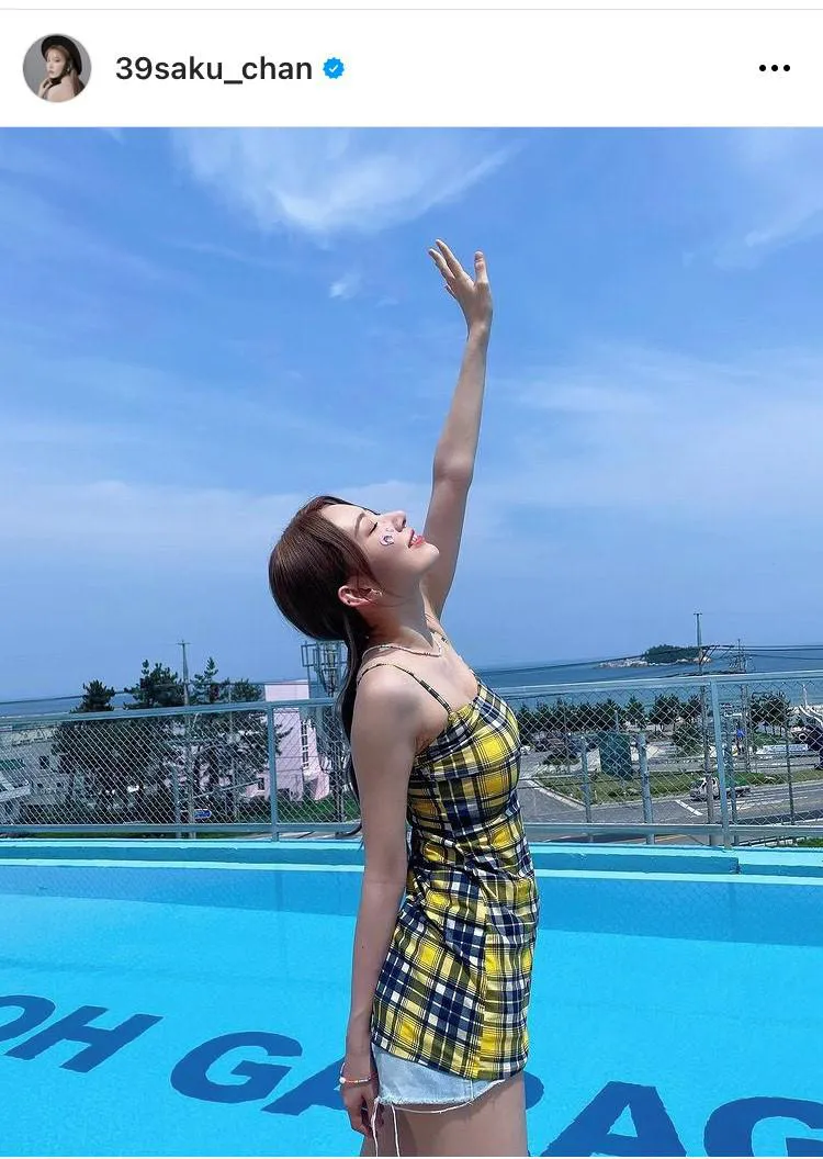 ※宮脇咲良公式Instagram(39saku_chan)より