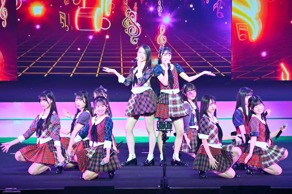 「MX祭り！AKB48 60th Single「久しぶりのリップグロス」発売記念コンサート in 武道館 2022〜リベンジ！新チームお披露目コンサート〜」より