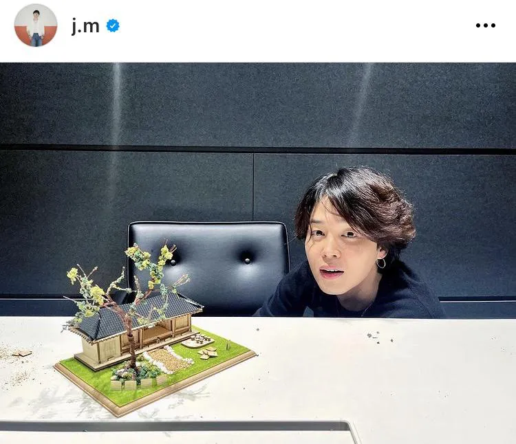  ※JIMINオフィシャルInstagram(j.m)より