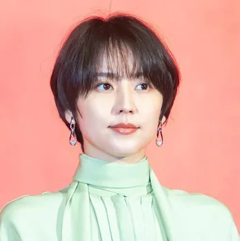 長澤まさみ キャップをかぶった“ハンサム”ショットにファン「お美しい!」「イケメン!」と絶賛