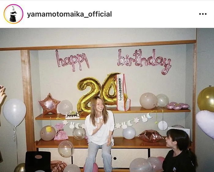 ※山本舞香公式Instagram(yamamotomaika_official)より