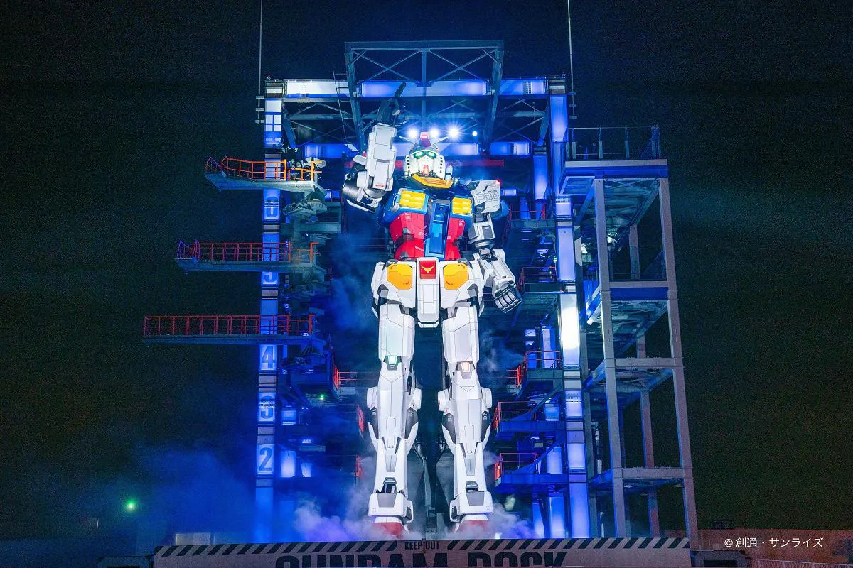 「GUNDAM FACTORY YOKOHAMA」の実物大ガンダム