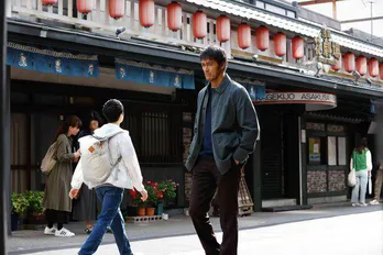 阿部寛“M”と尾野真千子“F”の再会、そして宮藤官九郎“フクオ”の優しいうそに胸熱＜すべて忘れてしまうから＞