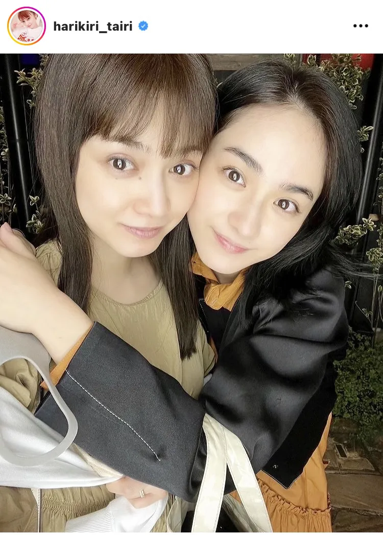 【写真】平愛梨、妹の平祐奈と“ほっぺぴったり”で抱き合う姉妹ショット