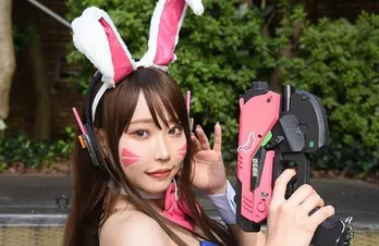コスプレイヤー・りなしぃ、『オーバーウォッチ』バニーガール衣装で魅了…1番のこだわりは「両頬のタトゥーの位置」