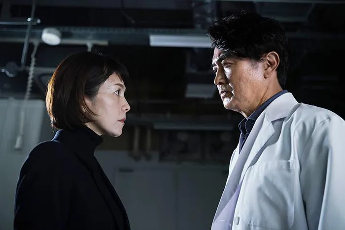 「科捜研の女 2022」第5話では、石黒賢“古久沢”が再び姿を現す