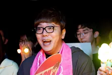 YouTuberのHIKAKIN、火曜ドラマ『君の花になる』第5話にオタク役で出演