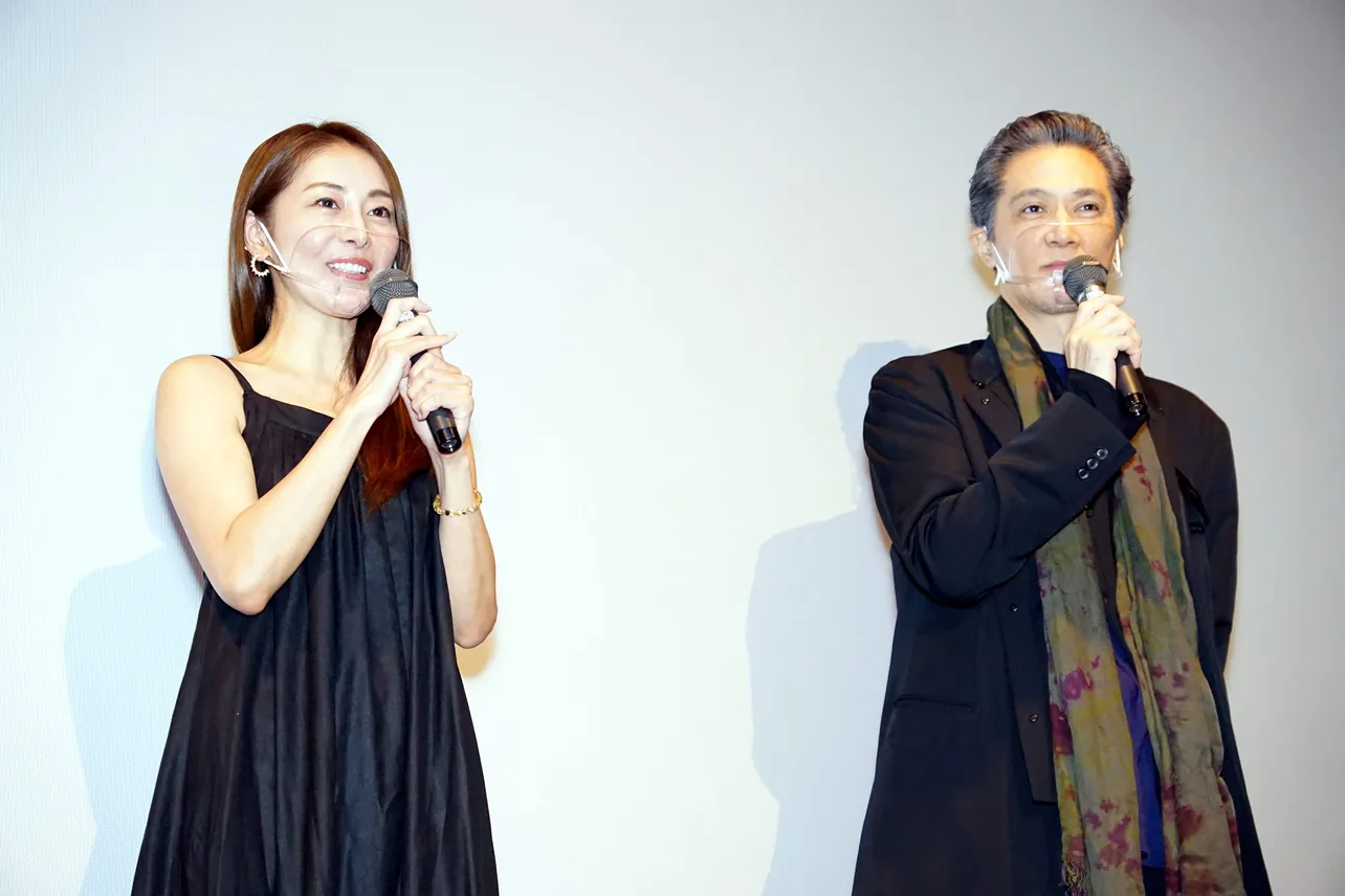 熊切あさ美、加藤雅也(写真左から)