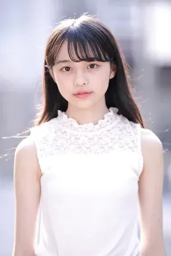 “ガーリーの神様”林芽亜里、『non-no』専属モデル就任を報告「全力で頑張っていきます」