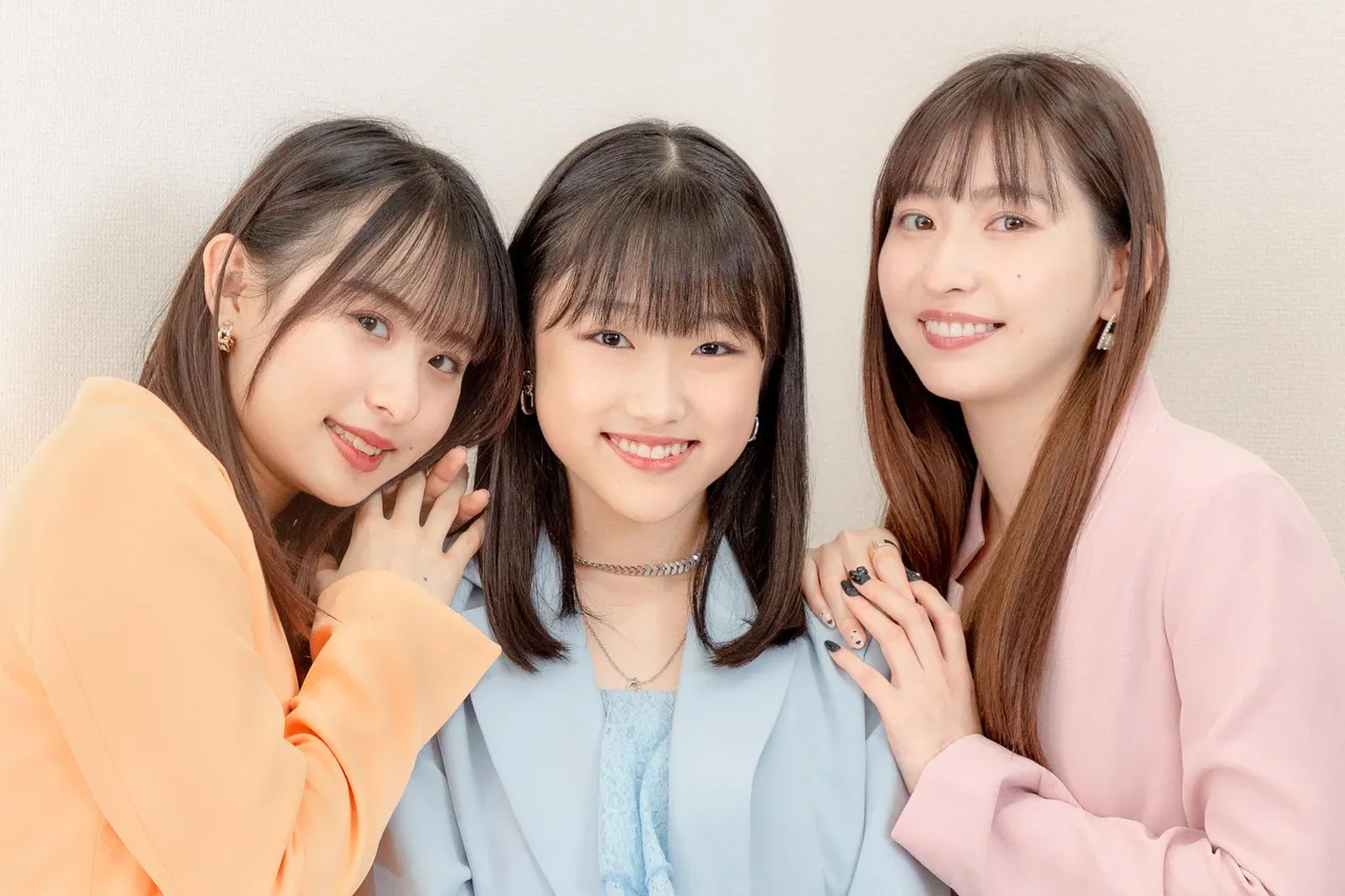  Juice=Juiceの石山咲良、遠藤彩加里、植村あかり(左から)