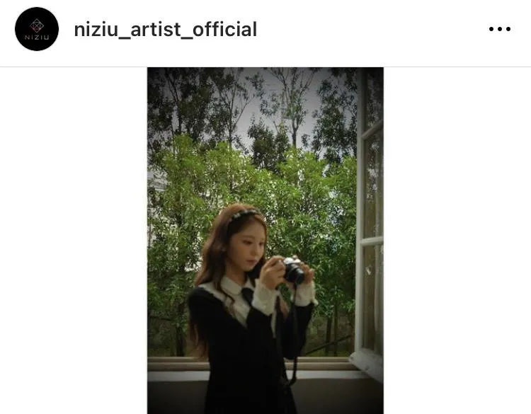   ※NiziU公式Instagram(niziu_artist_official)より