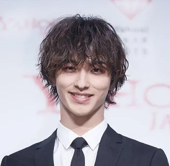横浜流星、最優秀新進男優賞を受賞「素敵なスピーチ感動しました」など祝福の声