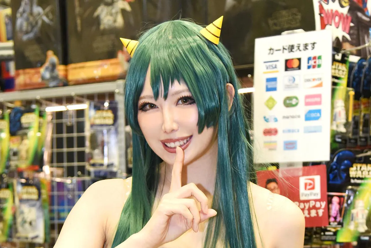 うる星やつら』ラムちゃんのコスプレイヤー、ビキニのこだわり「きれいに着こなせるように身体を絞った」 | WEBザテレビジョン