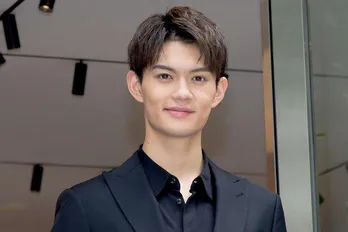 佐野勇斗、中条あやみと“また一緒~”な仲良し2ショットに「最強ペア」「お似合いかよ!」と歓喜の声