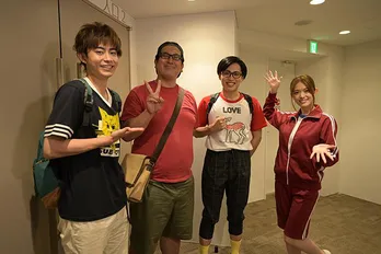 レインボー・池田直人がオタク役でゲスト出演　相方ジャンボたかおとの共演かない、松村沙友理らと記念ショット＜推し武道＞