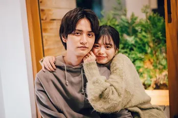 年下妻・紺野彩夏の“小悪魔キラーワード”に瀬戸利樹、勢いのままキス寸前<私たち結婚しました 4>