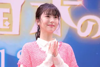 浜辺美波、“からしレンコン”で思わず涙「出来立てでめっちゃ辛かったんですよ」