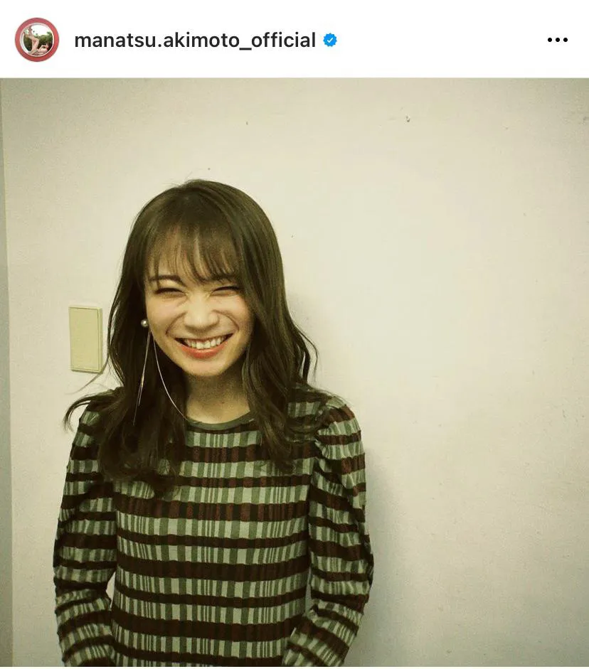 ※画像は秋元真夏(manatsu.akimoto_official)オフィシャルInstagramのスクリーンショット