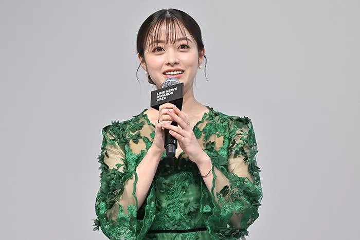 橋本環奈「LINE NEWS AWARDS 2022」より