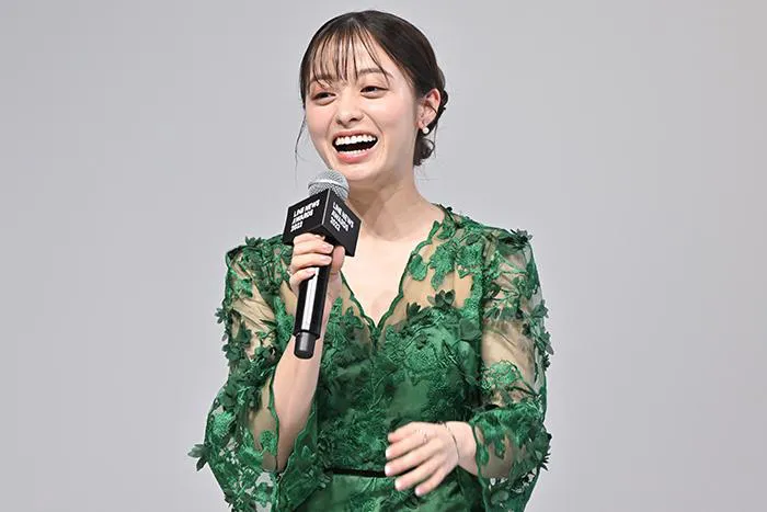 橋本環奈「LINE NEWS AWARDS 2022」より