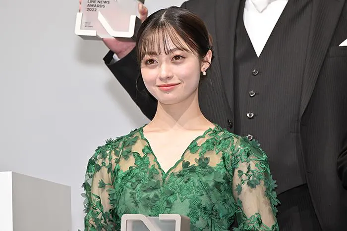 橋本環奈「LINE NEWS AWARDS 2022」より