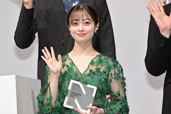 橋本環奈「LINE NEWS AWARDS 2022」より