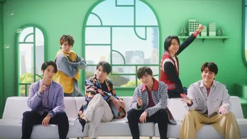 SixTONES出演、エイブルの新CMは6人でカードゲーム「俺的最強、君に決めた!」