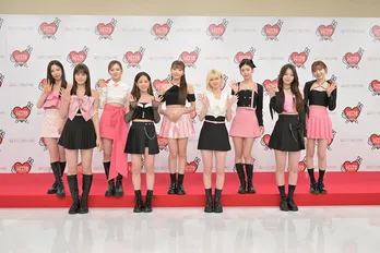 NiziU、2022年を漢字一文字で表すと『幸』「たくさんWithUの皆さんと会えて幸せを感じることのできた1年」<紅白リハ>