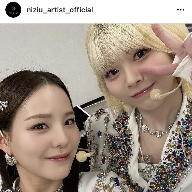   ※NiziU公式Instagram(niziu_artist_official)より