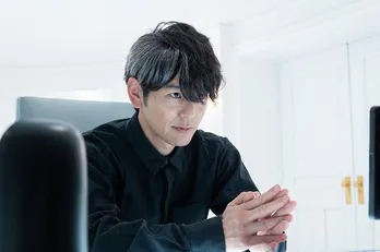 妻夫木聡がダークヒーローな闇医者に、20年ぶり共演の藤原竜也との掛け合いにも期待<Get Ready!>