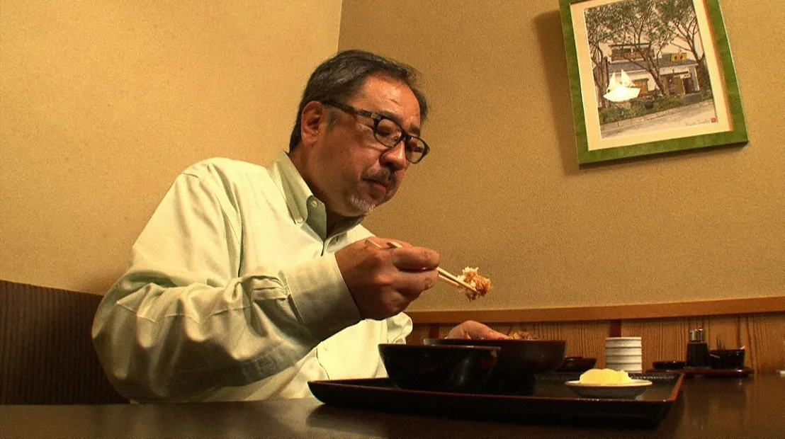 「ニッポン百年食堂」では食随筆家・伊藤章良が日本の名店をめぐる