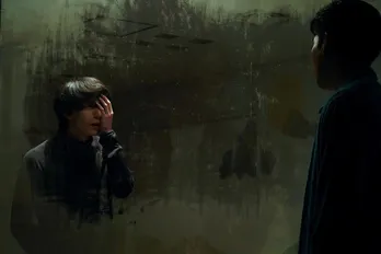 高杉真宙“京介”に続き、“村の闇”を暴く人物の出現で新展開「めんどくせぇ」村人の本性に不快感<ガンニバル>