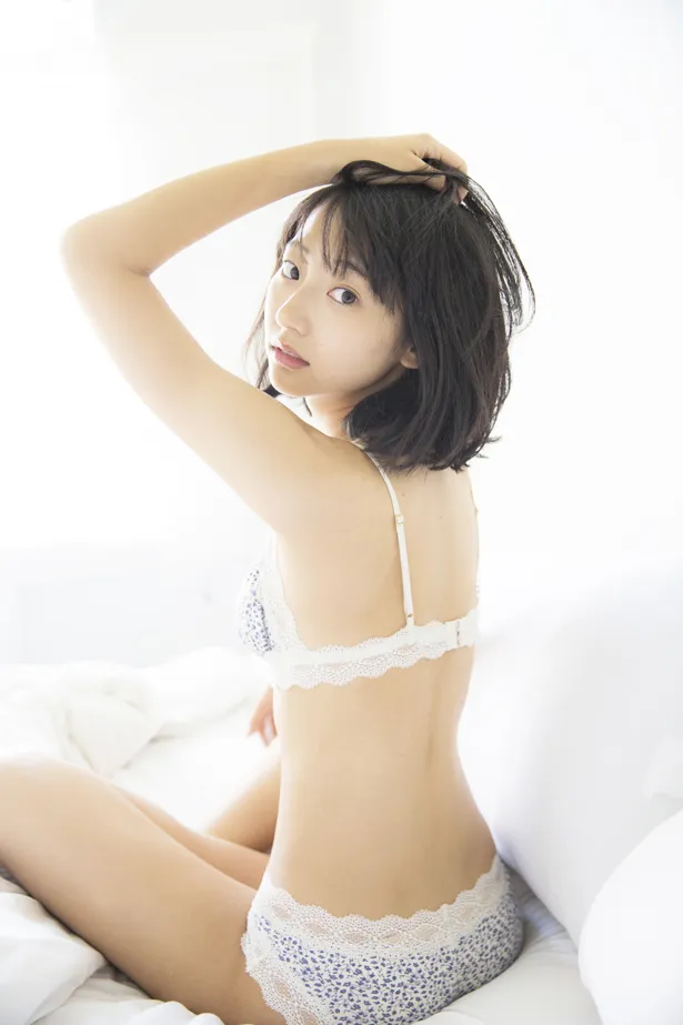 武田玲奈セカンド写真集より