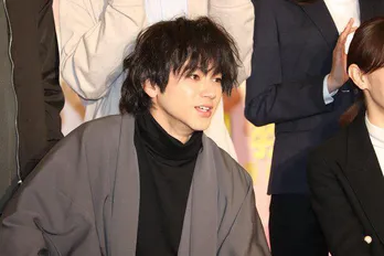 山田裕貴、2年ぶりに共演した高橋文哉との2ショット公開でファン歓喜「究極の目の保養」「再共演は運命」<女神の教室>