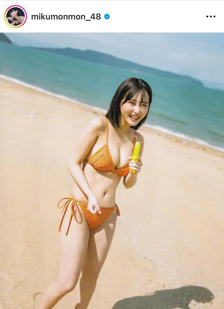 【写真】“スタイル抜群…”HKT48田中美久、むっちむちの美胸元のビキニショット
