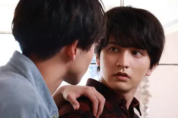 瀬戸利樹“真澄”と中田圭祐“律”のリップ音響くキスシーンにドキドキ<僕らのミクロな終末>