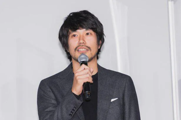 松山ケンイチがドラマ「100万回 言えばよかった」公式Instagramに登場