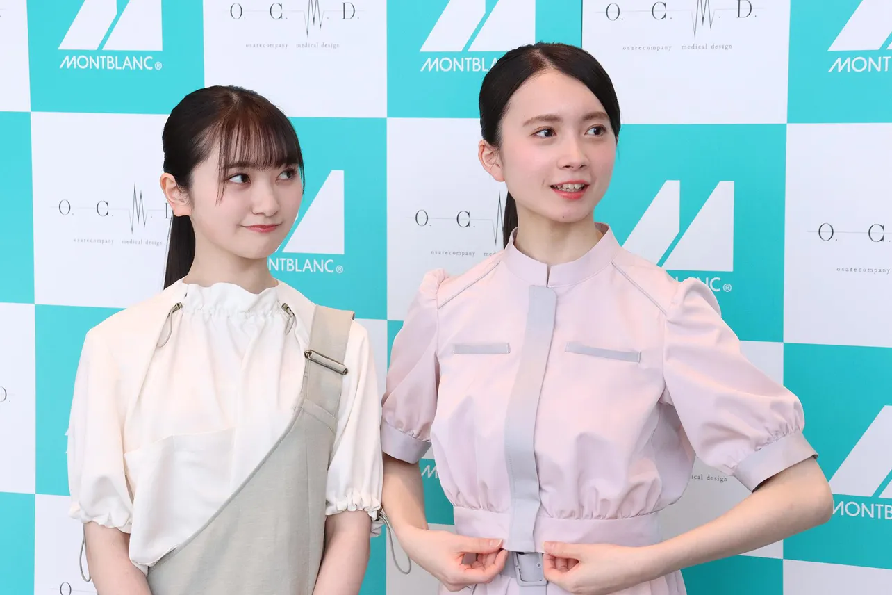 画像・写真 AKB48水島美結＆山崎空、医療制服＆飲食制服でランウエー