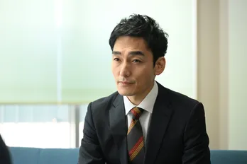 草なぎ剛“鷲津”が選挙運動スタート 高橋克典“竜崎総理”から刺客や嫌がらせが…<罠の戦争>