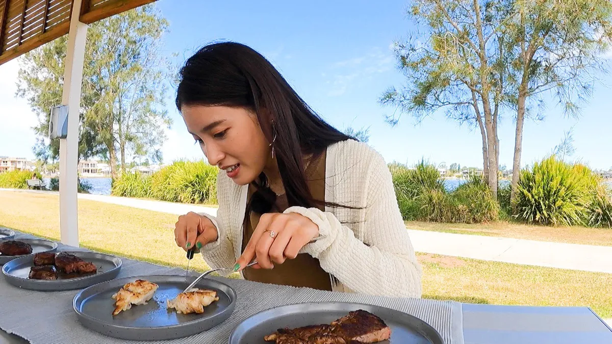 この肉は何の肉？クイズに挑む土屋太鳳