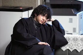 ＜山田裕貴＞いらだつ姿も愛嬌たっぷり 「女神の教室」で憎めない変人“藍井”を好演