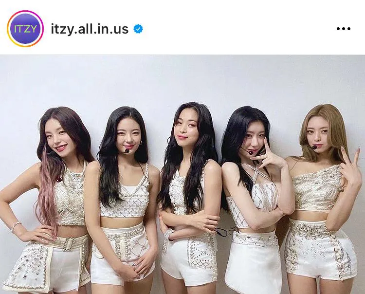 ※ITZY公式Instagram(itzy.all.in.us)より