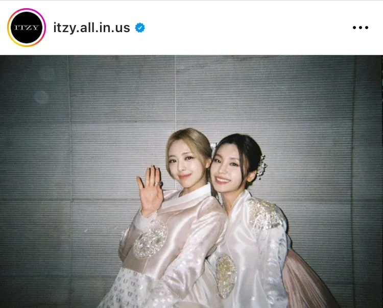 ※ITZY公式Instagram(itzy.all.in.us)より