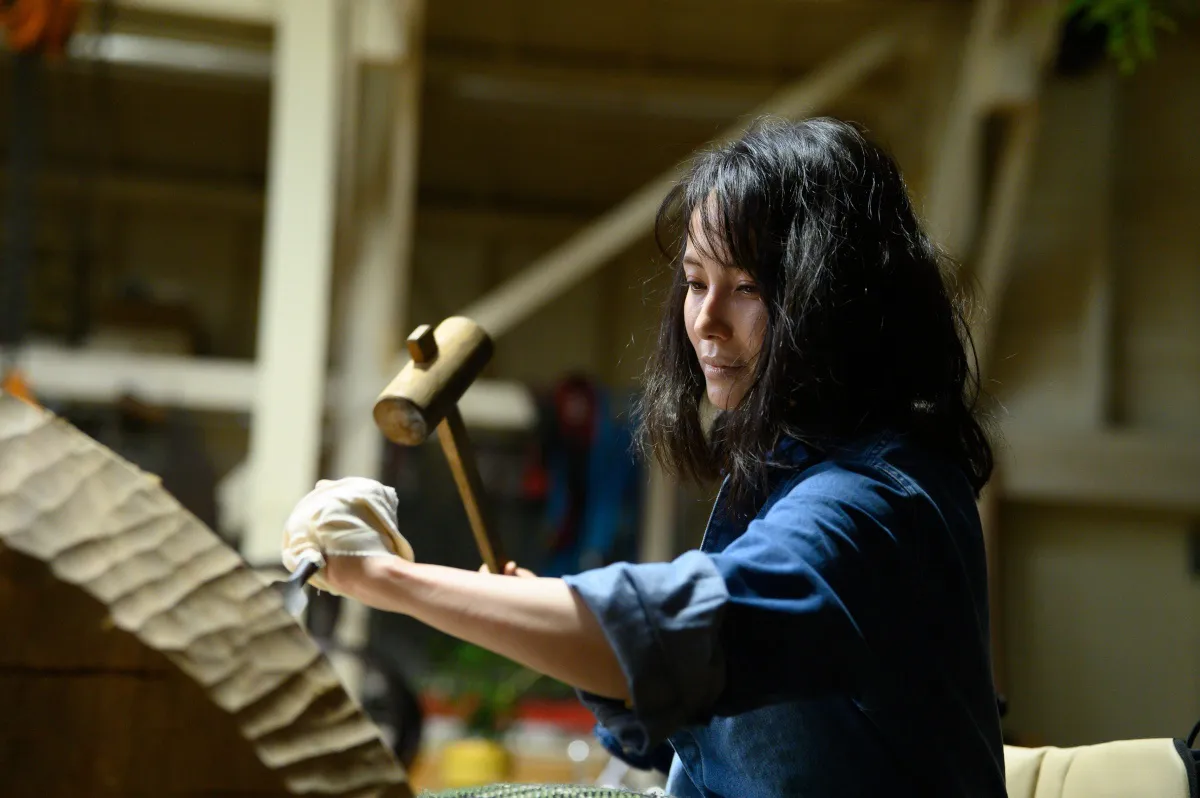 「Get Ready！」第4話で天才彫刻家を演じた美村里江