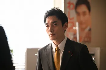 草なぎ剛“亨”と岸部一徳“鶴巻”のヒリヒリする対峙からラスト1分の衝撃へ<罠の戦争>