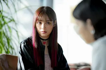 広瀬すず主演「夕暮れに、手をつなぐ」で抜群の存在感を放つ、内田理央、黒羽麻璃央ら“個性派キャラ”の魅力