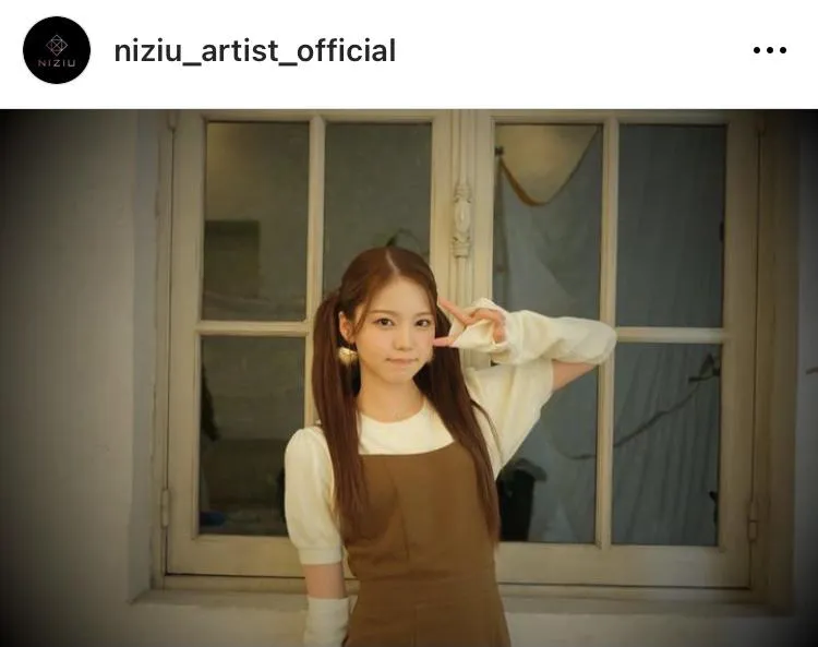   ※NiziU公式Instagram(niziu_artist_official)より